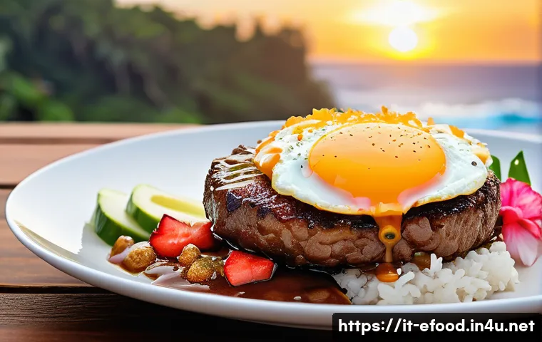 하와이 길거리 음식 로코모코 - A vibrant street food scene in Honolulu at sunset, featuring a wooden outdoor table with a steaming ...